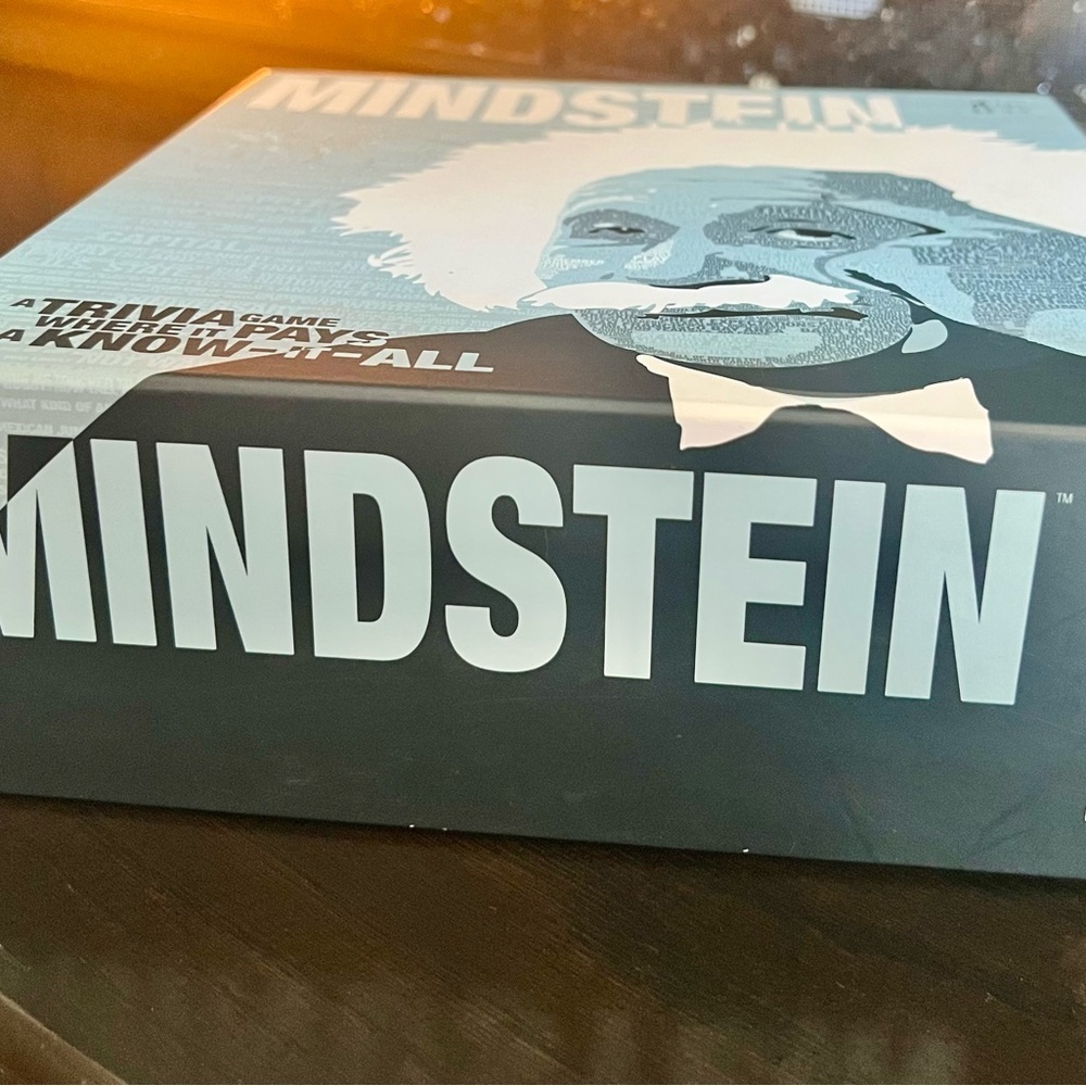 Mindstein Trivia Game - Picture 2 of 4